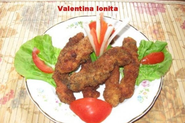 Snitele “Betisoare” din piept de gaina cu mac