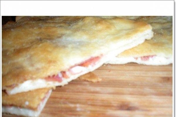 Focaccia cu branza si speck