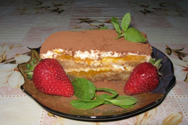 Tiramisu cu piersici