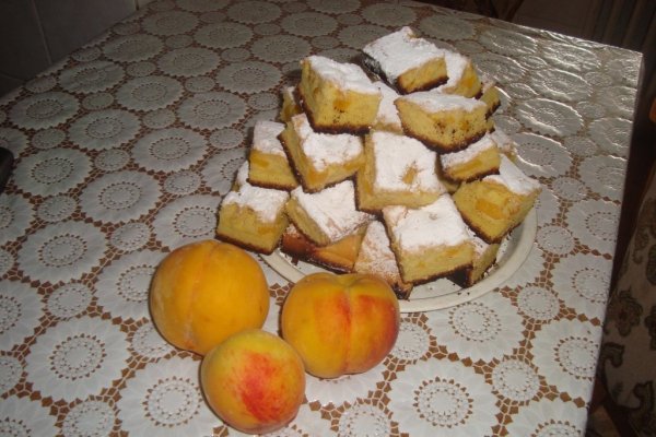 Prajitura cu piersici