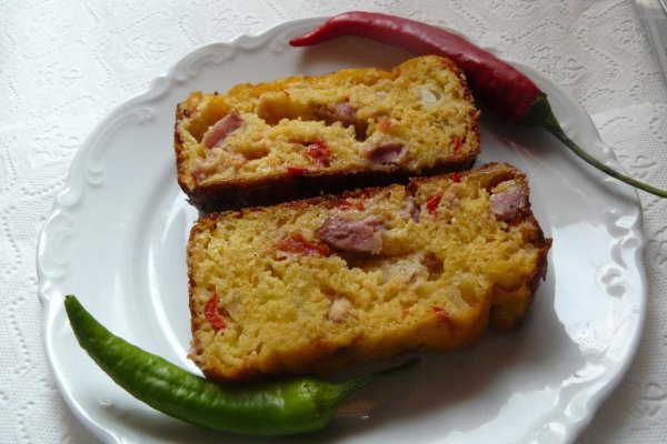 Chec sărat cu ceapă si bacon