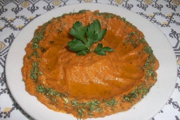Salata de vinete(coapte) cu pasta de rosii(specific arab)