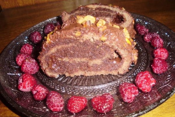 rulada cu crema untoasa de cacao