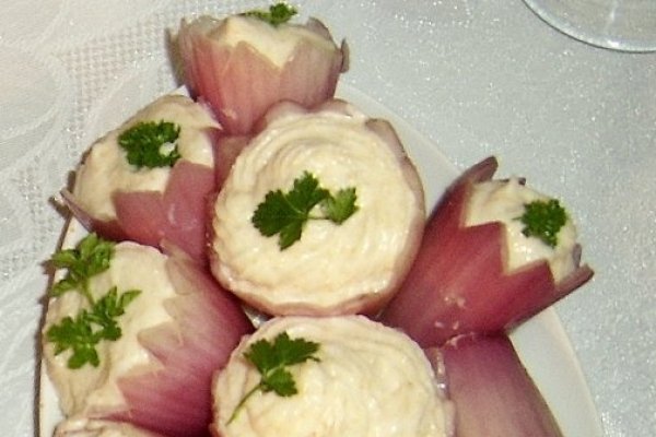 Ceapa umpluta cu icre de crap