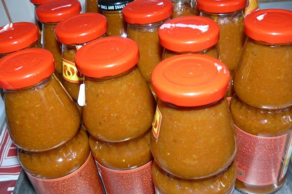 Ghiveci sau ketchup-la alegere