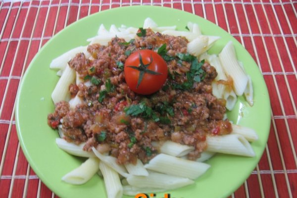 Penne rigate bologneze