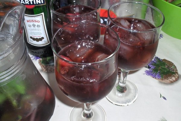Sangria de vin spumant