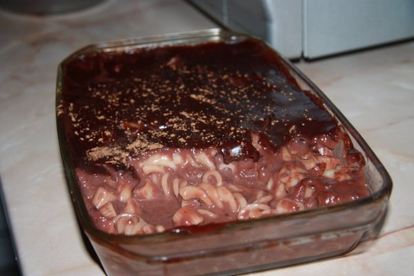 Macaroane cu budinca la cuptor