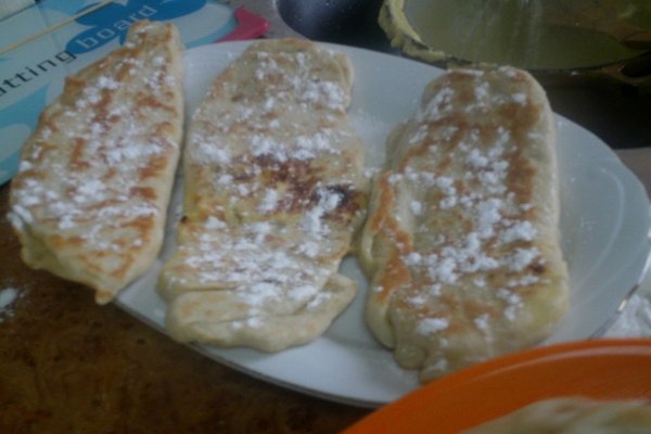 Placintele pe lespede ale Menucai