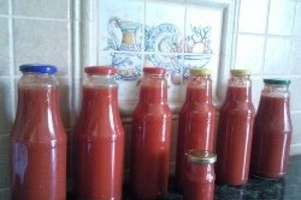 Suc de rosii natural