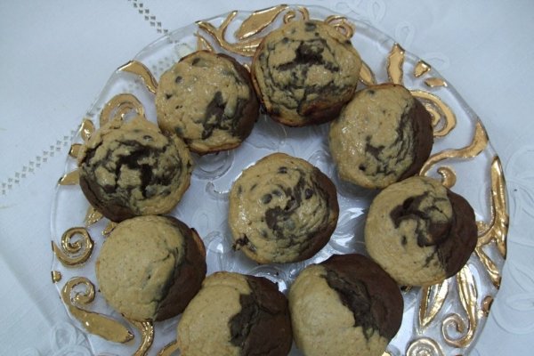 Briose din faina integrala cu roscove , branza de vaci si banana