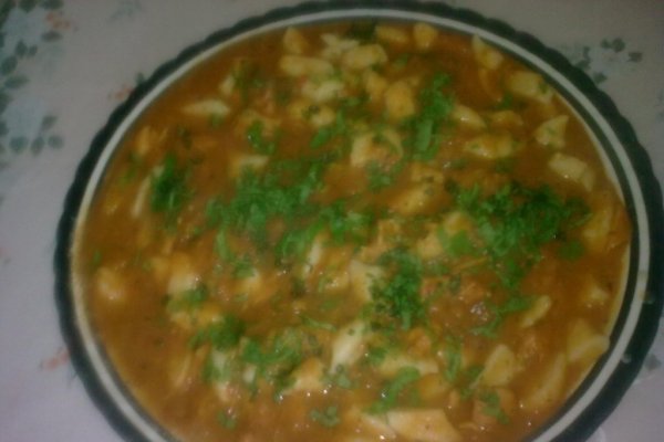 Gnocchi in sos de rosii cu carne de pui