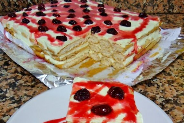 Tort din piscoturi cu crema de lamaie