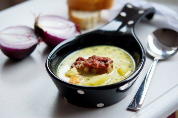 Ciorba de cartofi cu afumatura