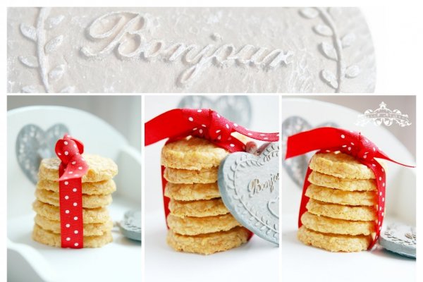 Biscuiti din branza cheddar