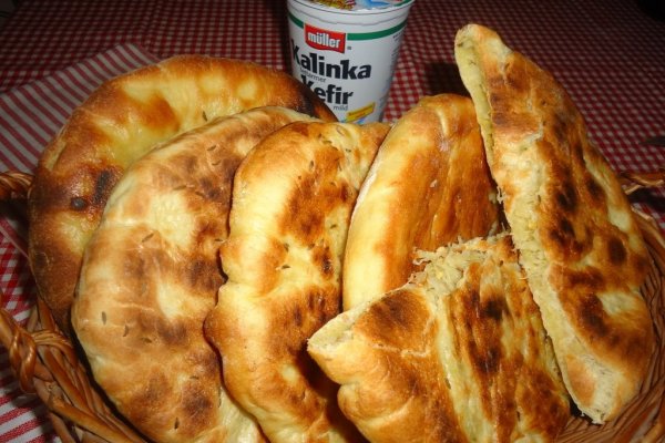 Turte cu varza la tigaie. Reteta simpla, delicioasa si de post