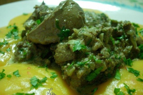 Tocanita cu ficat de pui si smantana