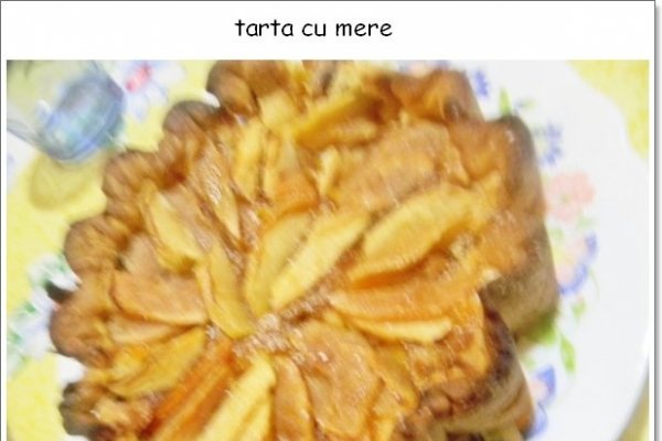 Tarta cu mere
