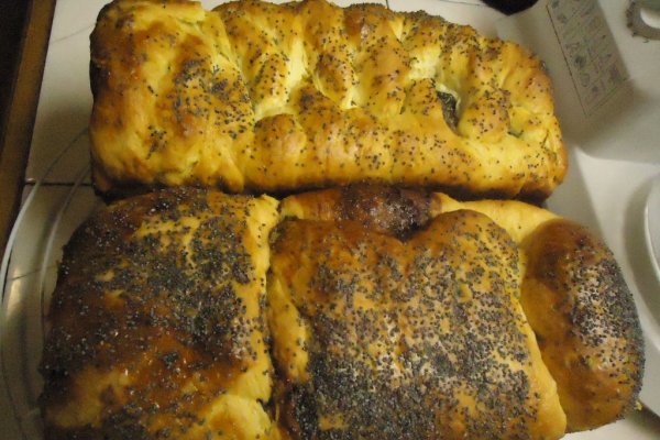 Cozonac presarat cu mac