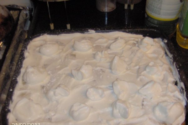 Tort cu ananas si frisca