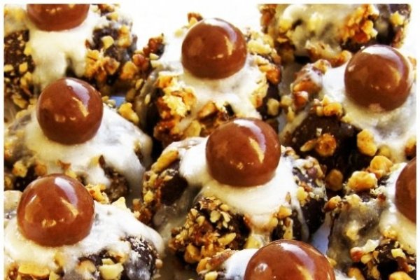 Prajiturele cu cacao si rom