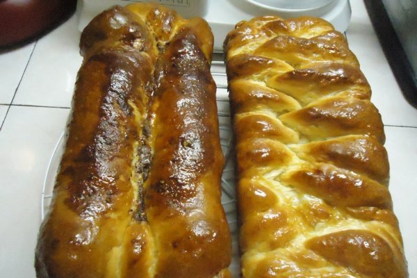 Cozonac dulce ca mierea