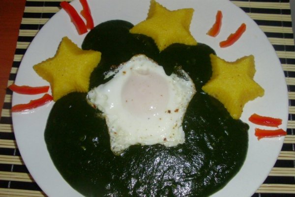 Mancare de urzici ( ca la mama acasa)