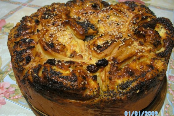 placinte cu branza poale'n brau