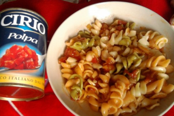 Paste italienesti cu sos