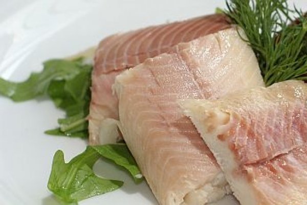 Peste delicios cu masline si dulciuri savuroase pentru masa de Florii