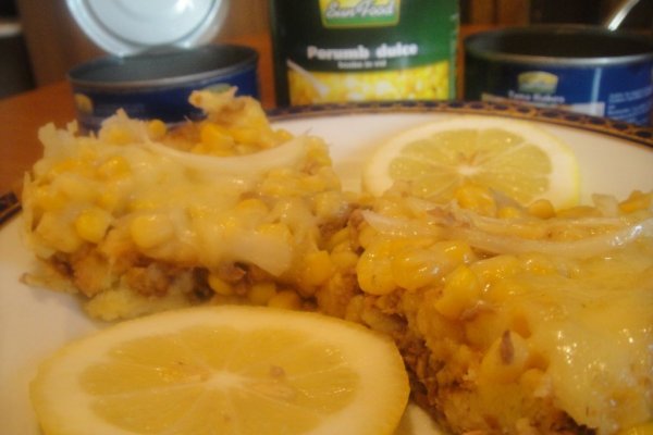 Ton cu porumb la cuptor