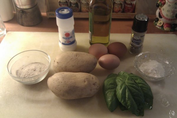 Omleta cu cartofi si busuioc la cuptor