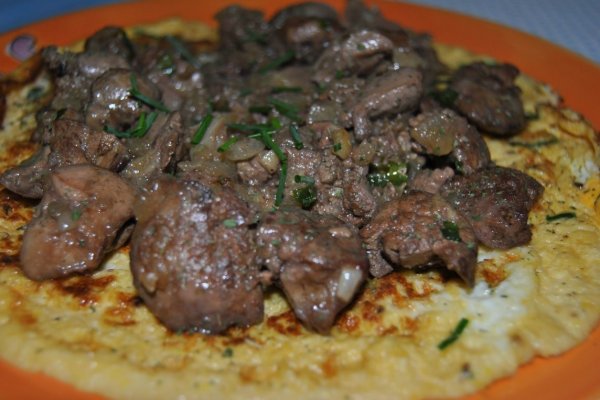 Omletã umplutã cu ficat de pui