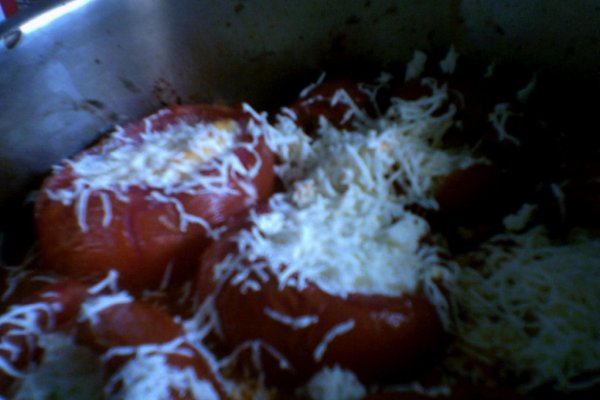 Rosii umplute cu oua