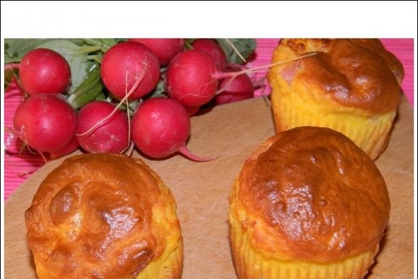 Soufle cu crenvusti si cascaval