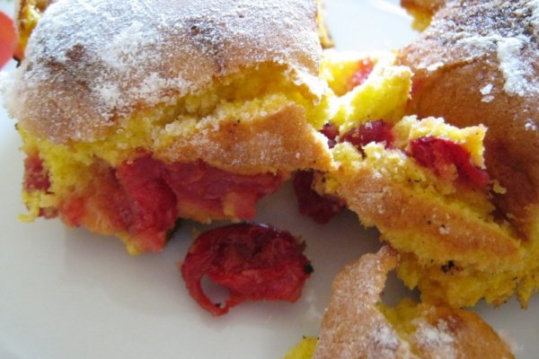 Prăjitură cu vişine