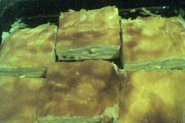 Placinta cu urda si stafide