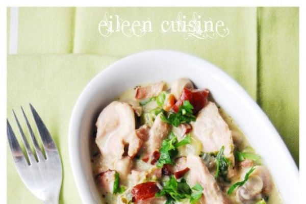 Pui frantuzesc cu bacon si legume