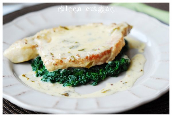 Friptura de porc cu mustar si spanac