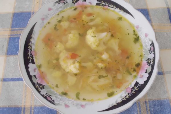 Supa de zarzavat cu conopida (reteta de la bunica)