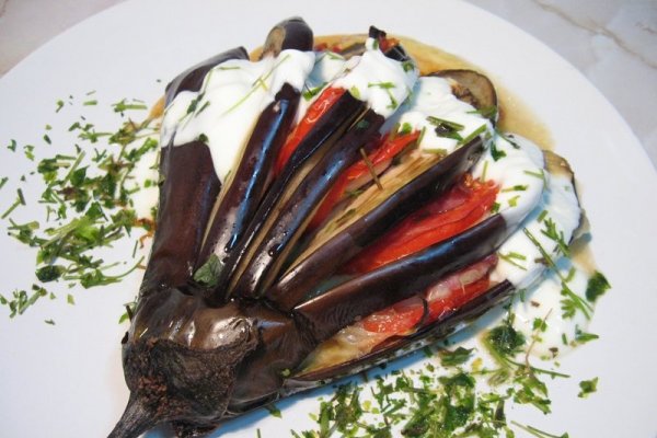 Evantai de vinete  ( à la Horia V.)