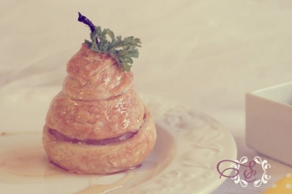 Pere in Aluat de Foietaj