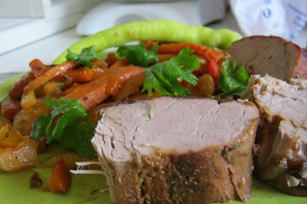 Muşchiuleţ de porc în crustă de muştar cu miere