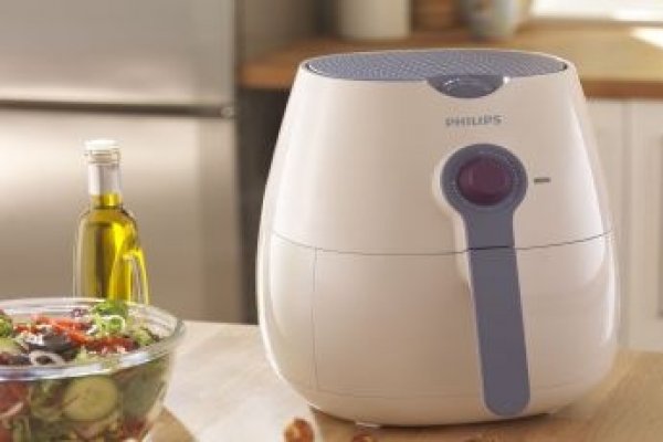 Cartofi prăjiţi fără ulei? Cu Philips AirFryer se poate! 