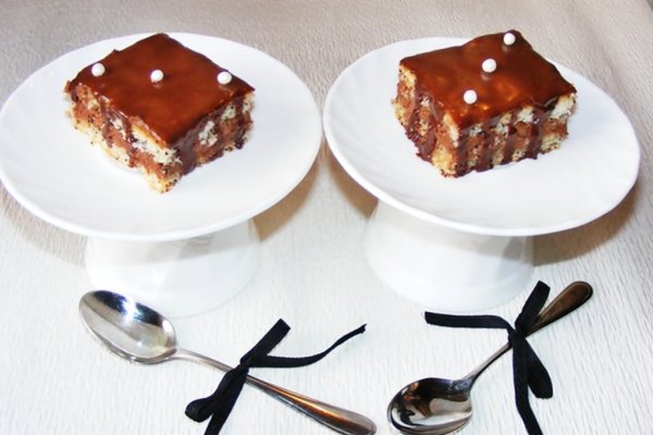 Prajitura cu mac si ganache de ciocolata