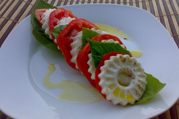 Salata Caprese