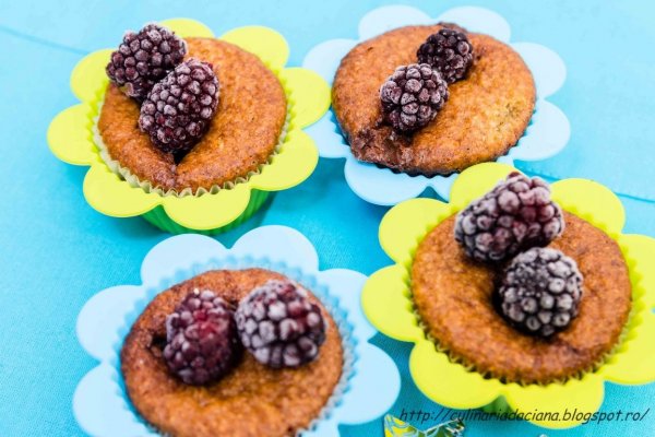 Briose cu nutella si mure