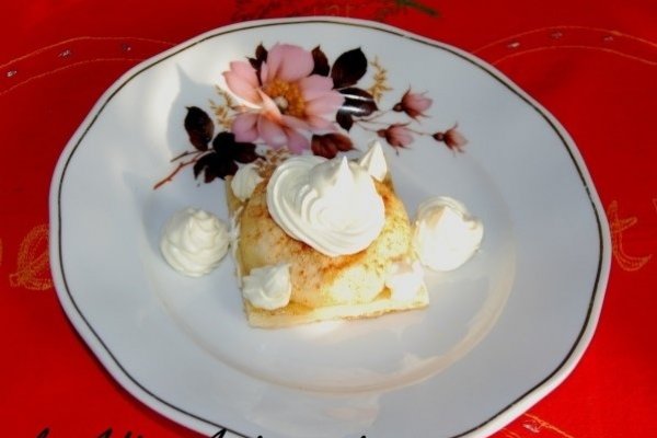 Tartă rapidă cu mere și cremă de lămâie