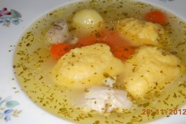 Supa de pui cu galuste