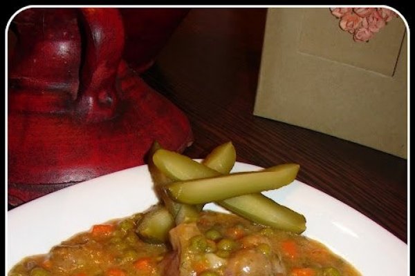 Mancare de curcan cu mazare